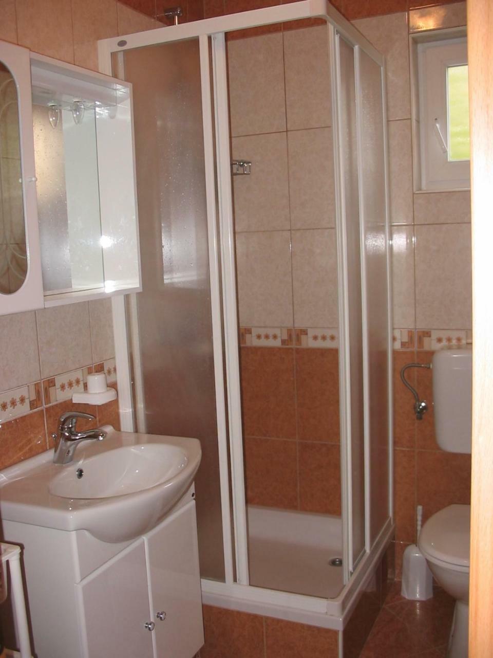 Apartmani Manuela Lopar Phòng bức ảnh