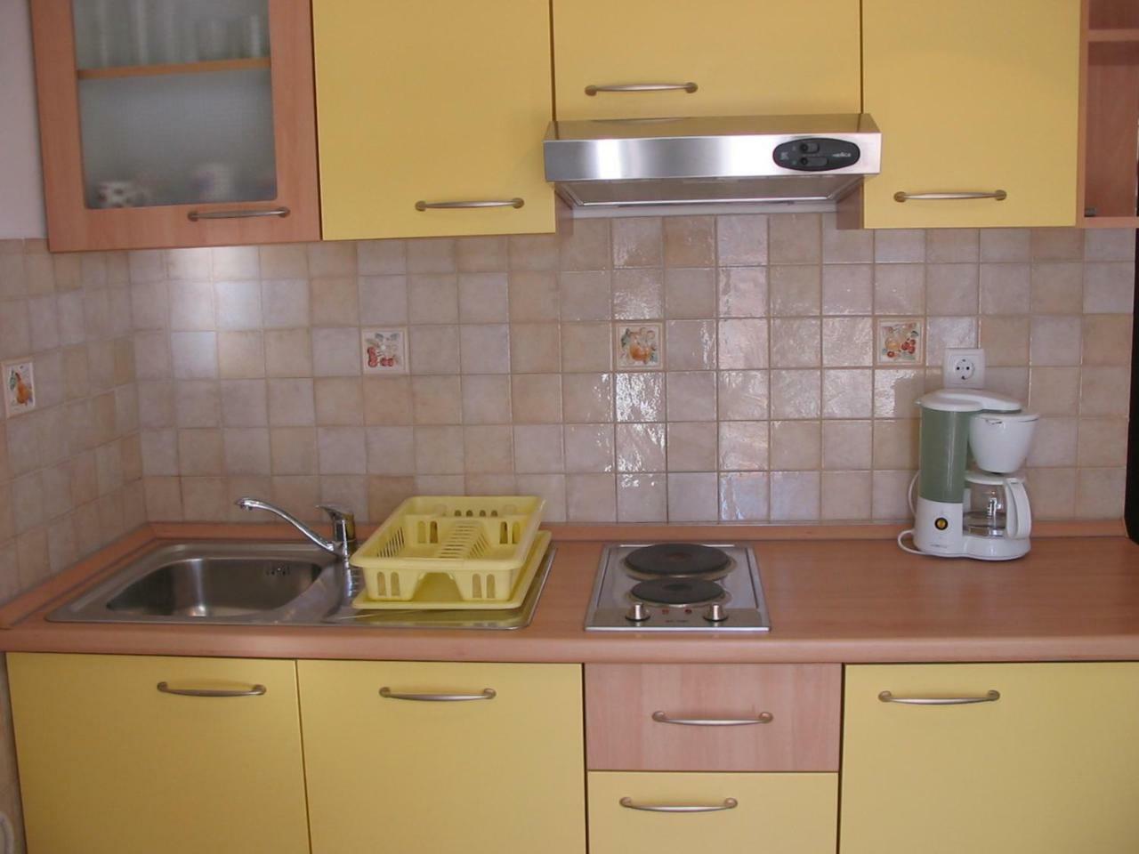 Apartmani Manuela Lopar Phòng bức ảnh